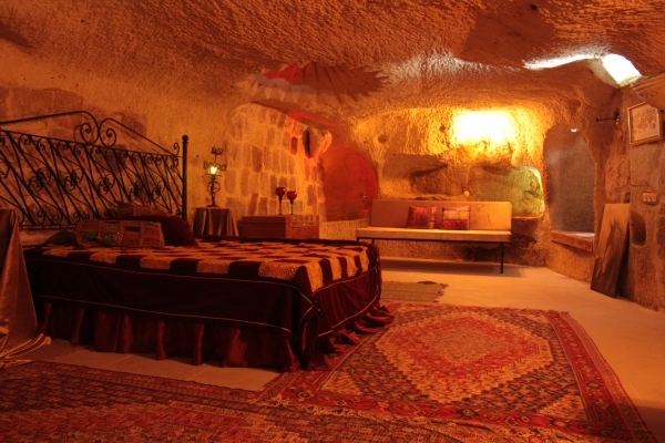 Cave Art Hotel